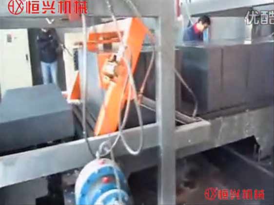 陶(táo)粒自保溫砌塊切(qiē)割生産線