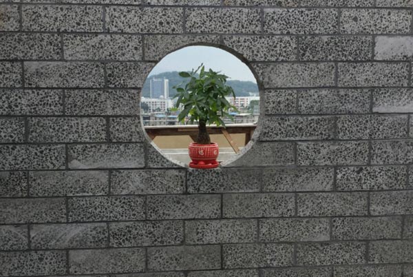 新型(xíng)牆材緻(zhì)富新路(lù)-投資陶(táo)粒泡沫(mo)混凝土(tǔ)砌塊的(de)優勢